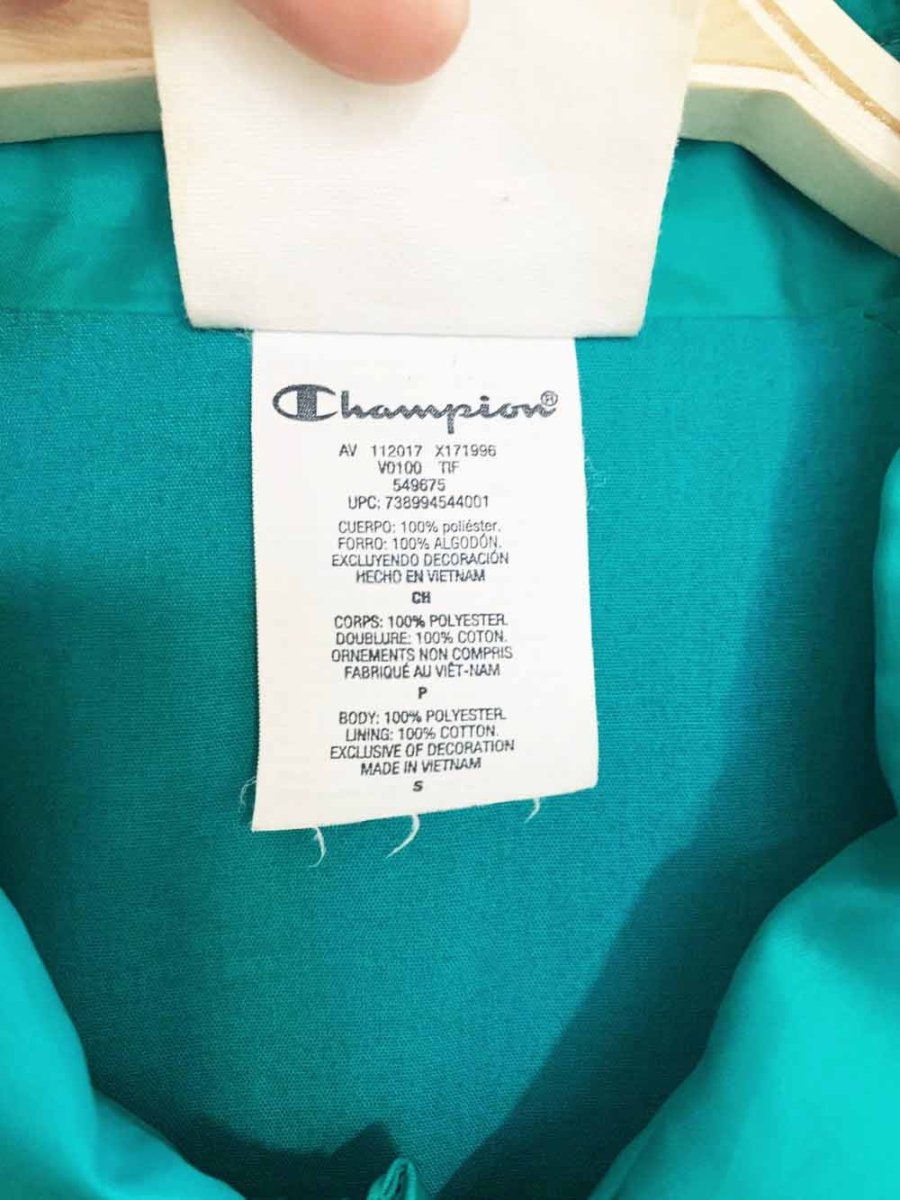 vintage 00s champion retro style windbreaker jacket - good market thrift store
