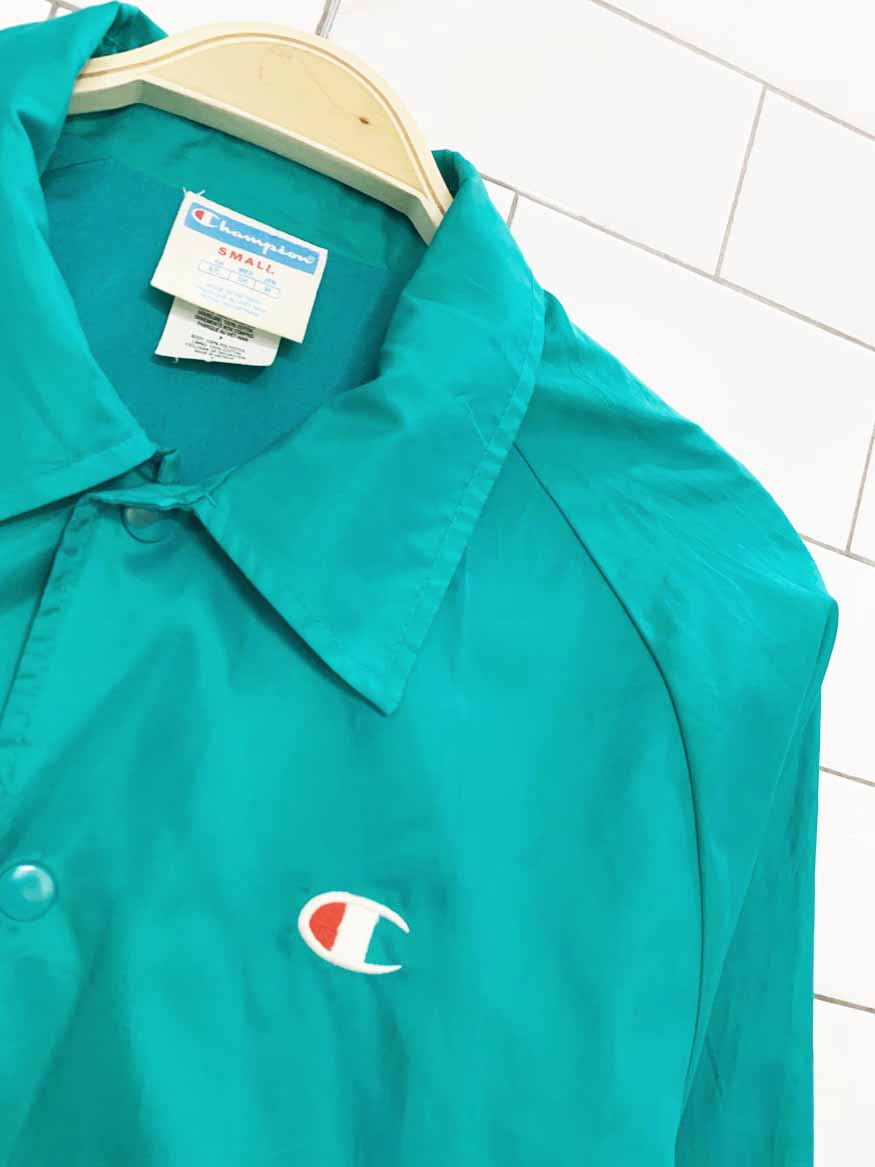 vintage 00s champion retro style windbreaker jacket - good market thrift store