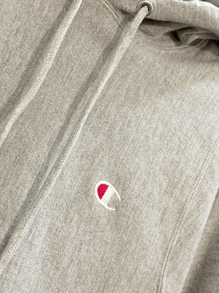 vintage 00's champion reverse weave hooded sweatshirt - good market thrift store