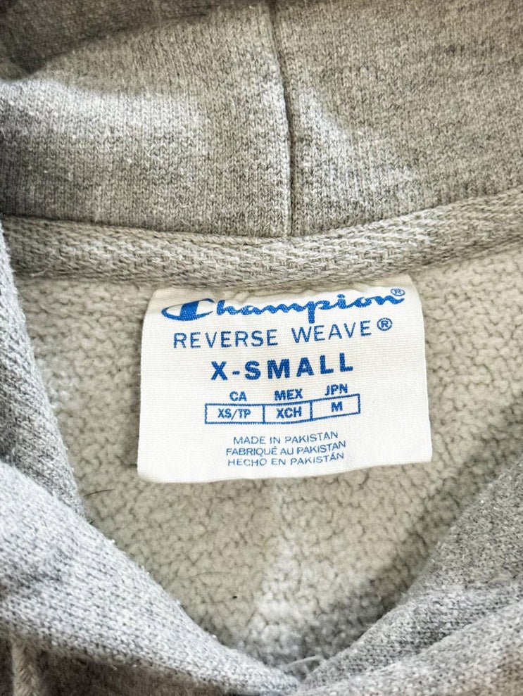 vintage 00's champion reverse weave hooded sweatshirt - good market thrift store