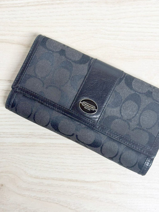 vintage 00s coach leather monogram three panel canvas wallet - good market thrift store
