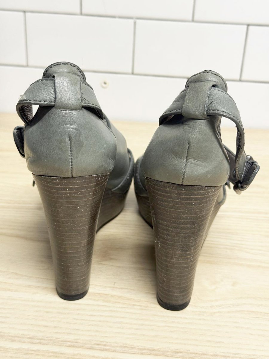 vintage 00s coach leather strappy wedge heels - good market thrift store
