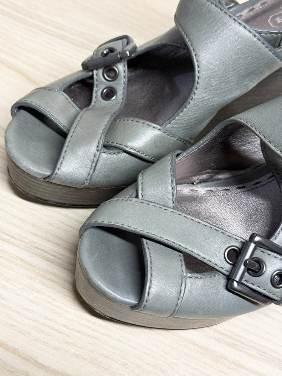 vintage 00s coach leather strappy wedge heels - good market thrift store