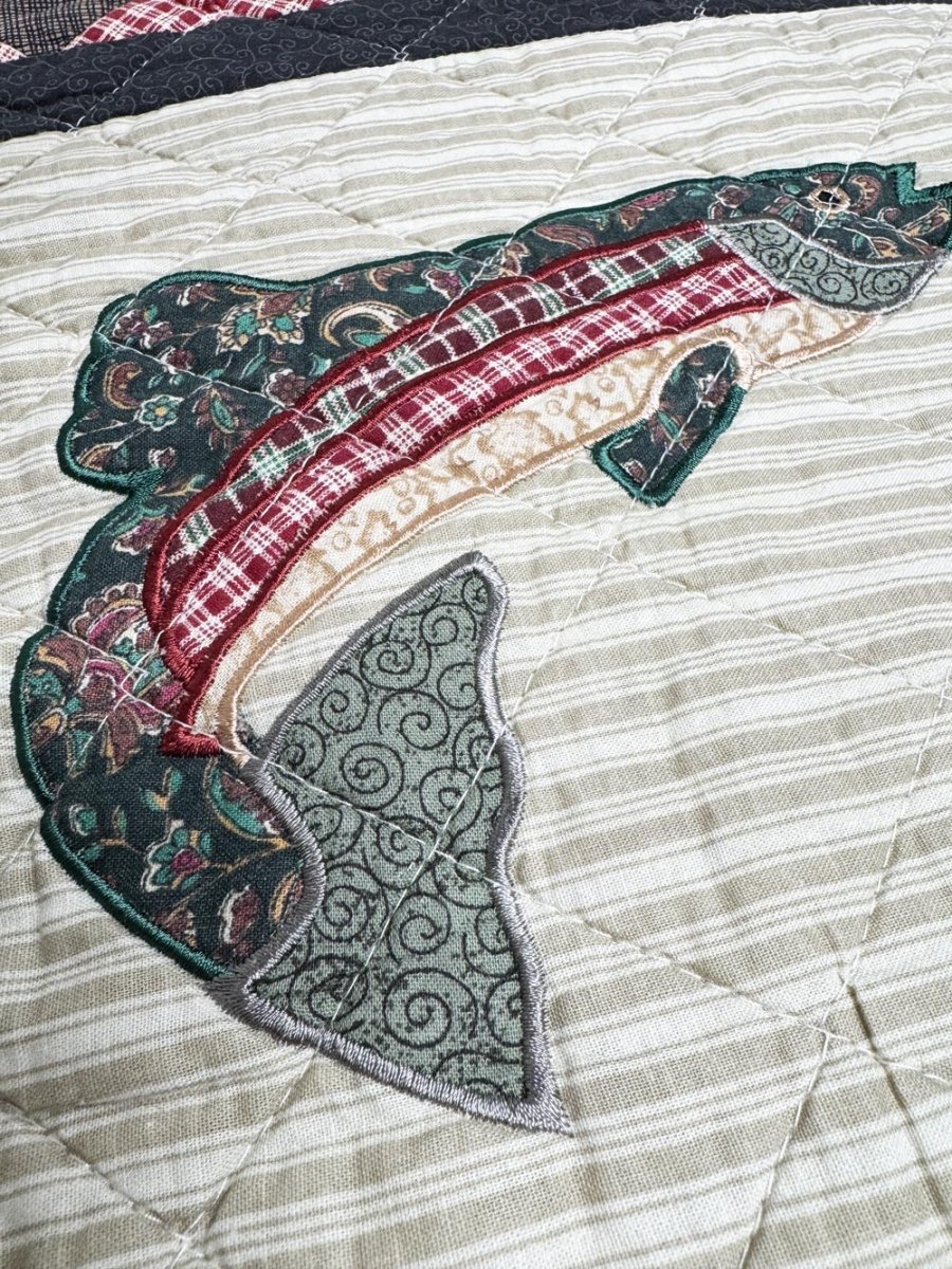 vintage 00s cottage fishing scene patchwork quilt - good market thrift store