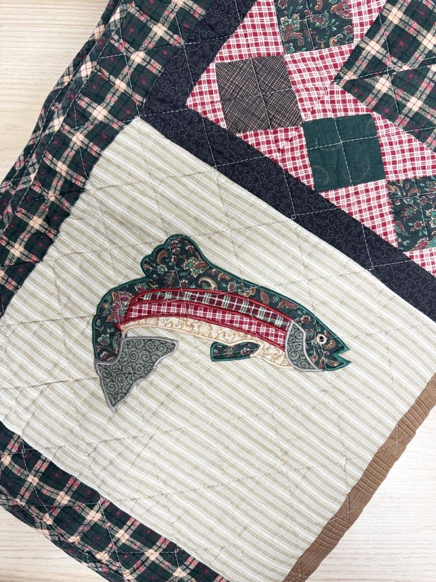 vintage 00s cottage fishing scene patchwork quilt - good market thrift store