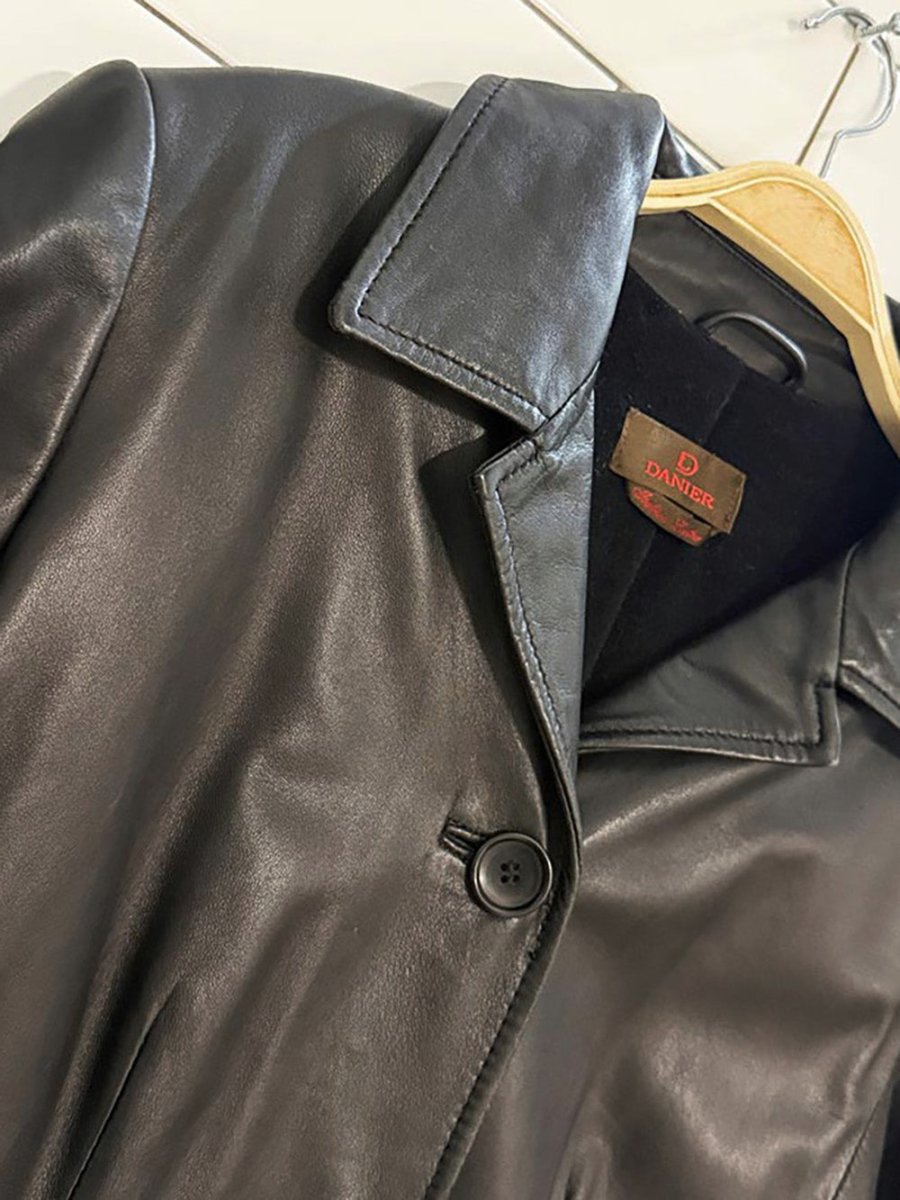 vintage 00s danier italian leather long jacket | cashmere - wool lining - good market thrift store