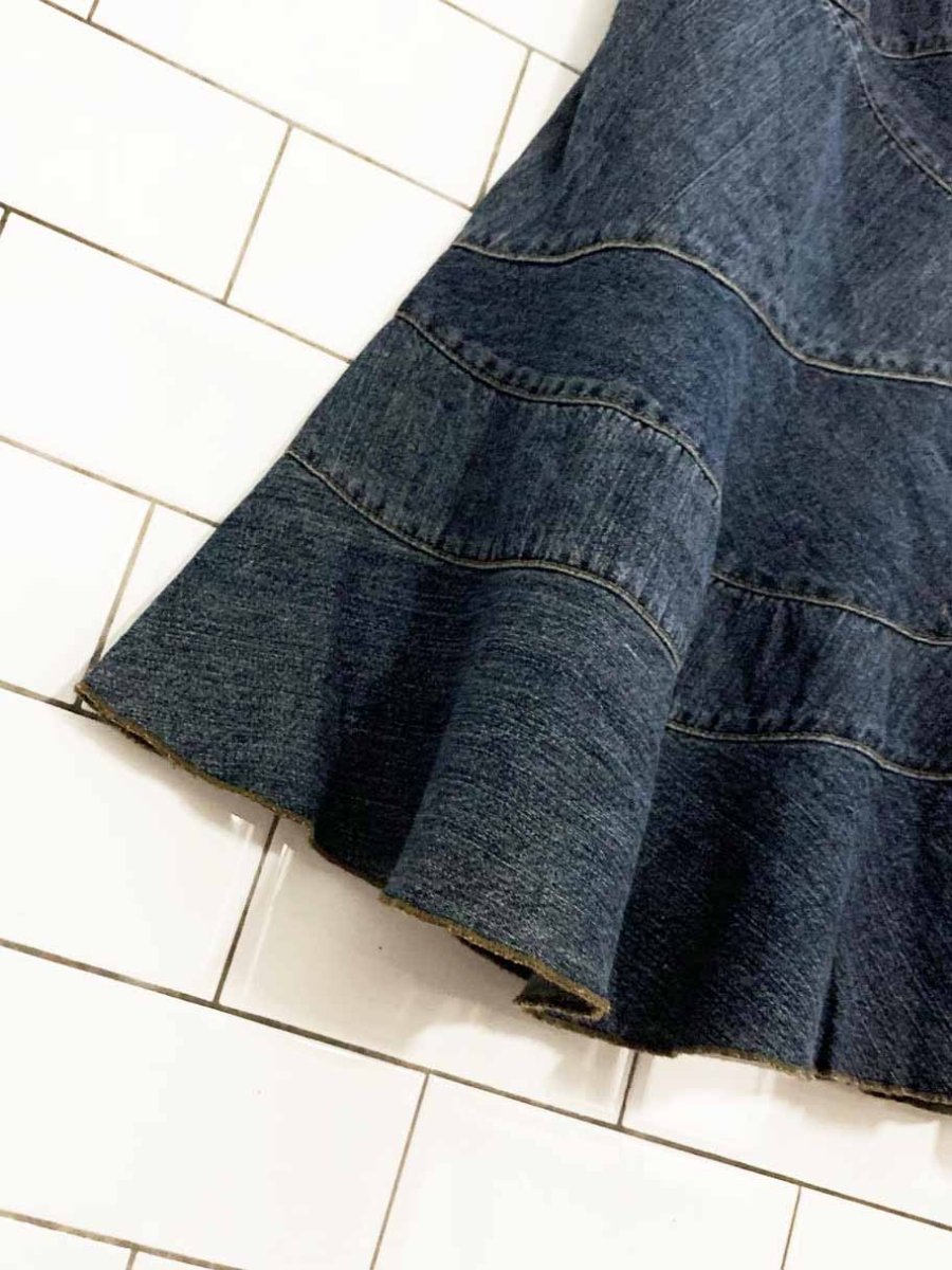 vintage 00s dkny denim tulip hem knee length skirt - good market thrift store
