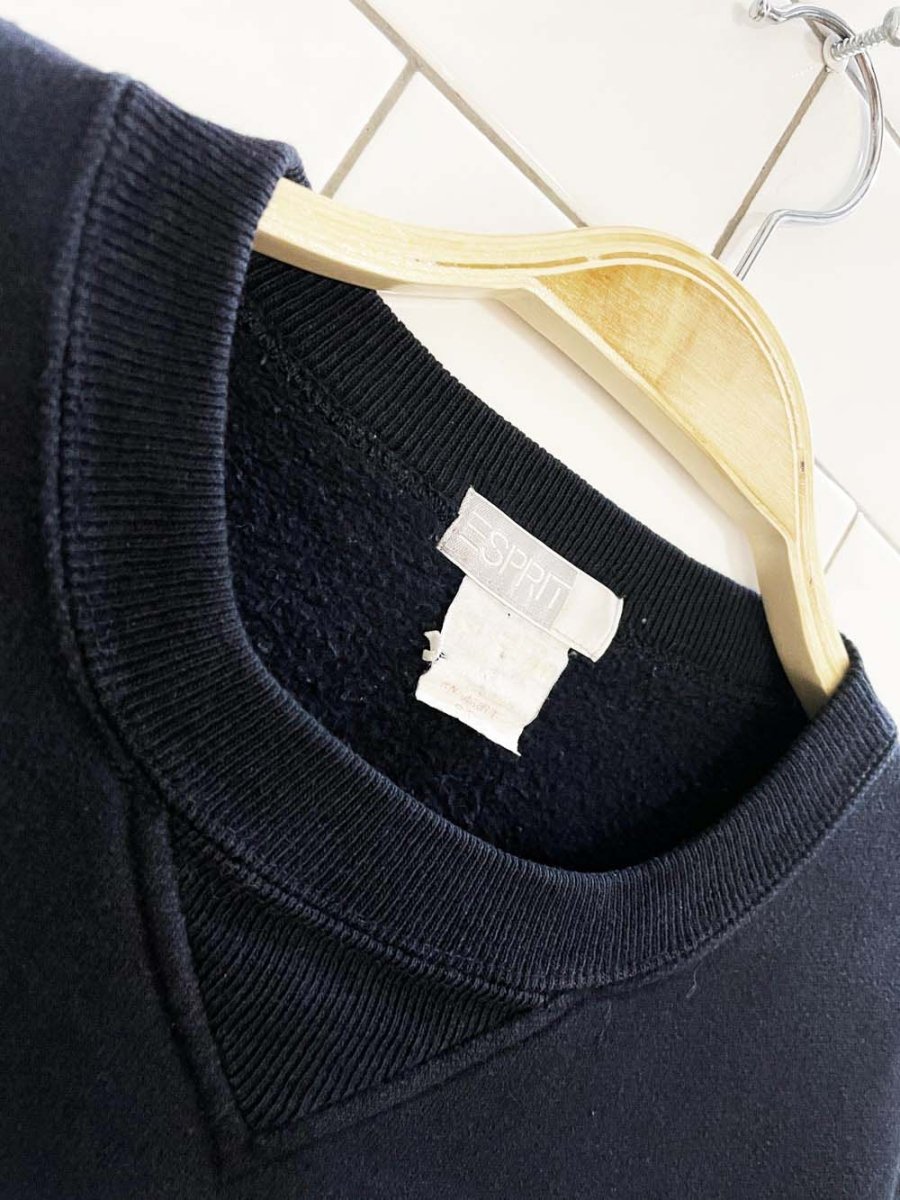 vintage 00s esprit logo spellout cozy sweatshirt - good market thrift store