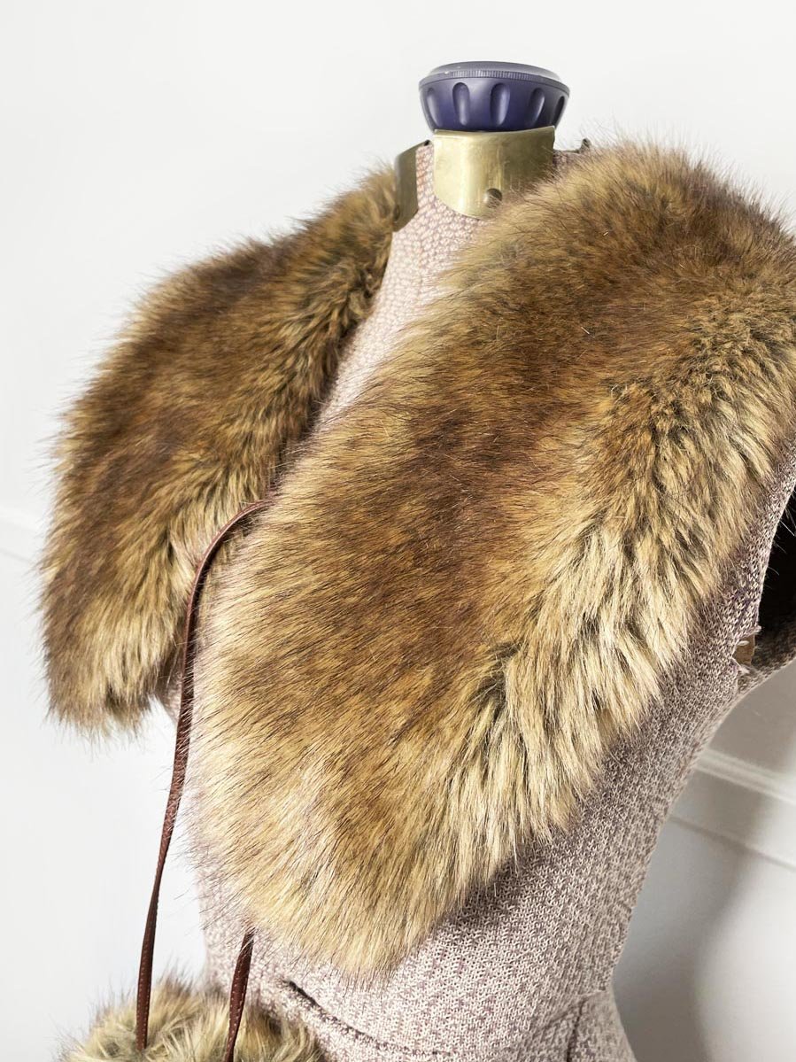 vintage 00s faux fur pom tie front collar | made in belgium - good market thrift store