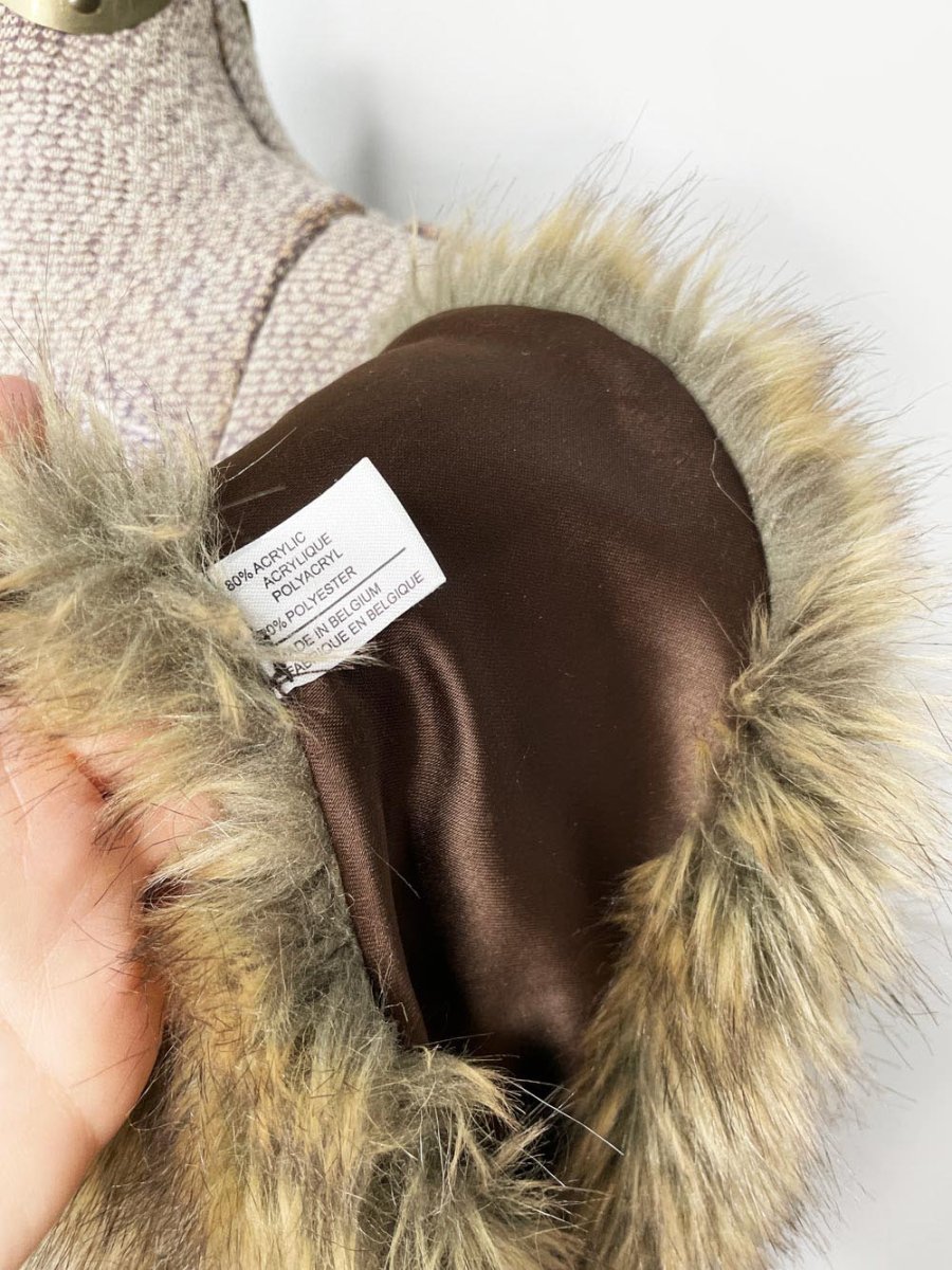 vintage 00s faux fur pom tie front collar | made in belgium - good market thrift store