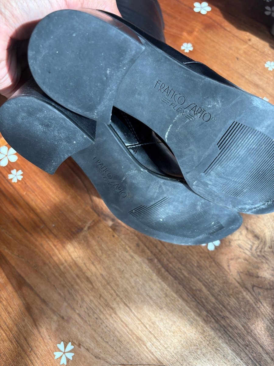 vintage 00s franco sarto patent leather low heel boots - good market thrift store