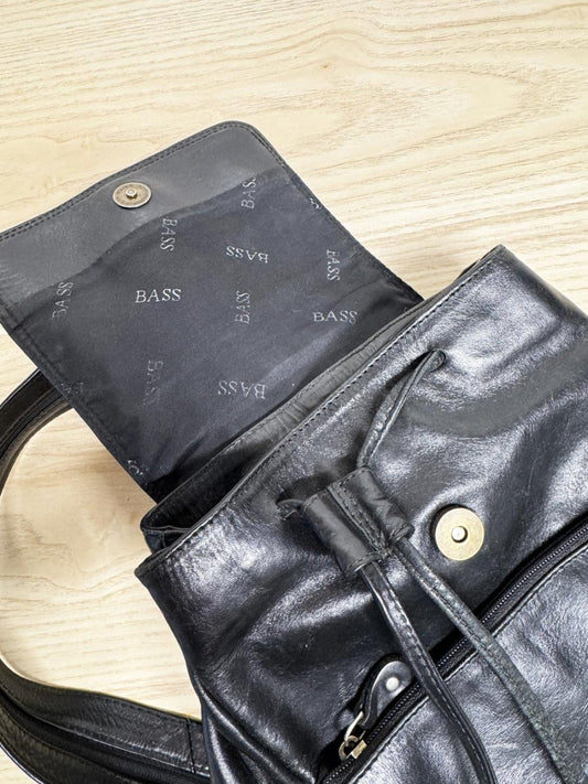 vintage 00s GH bass & co minimal leather backpack - good market thrift store