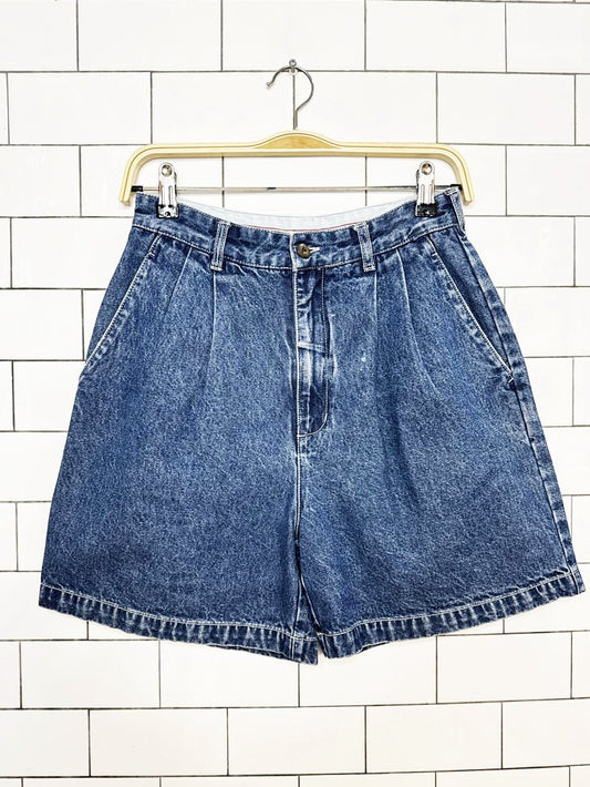 vintage 00s gloria vanderbilt pleated denim shorts - good market thrift store