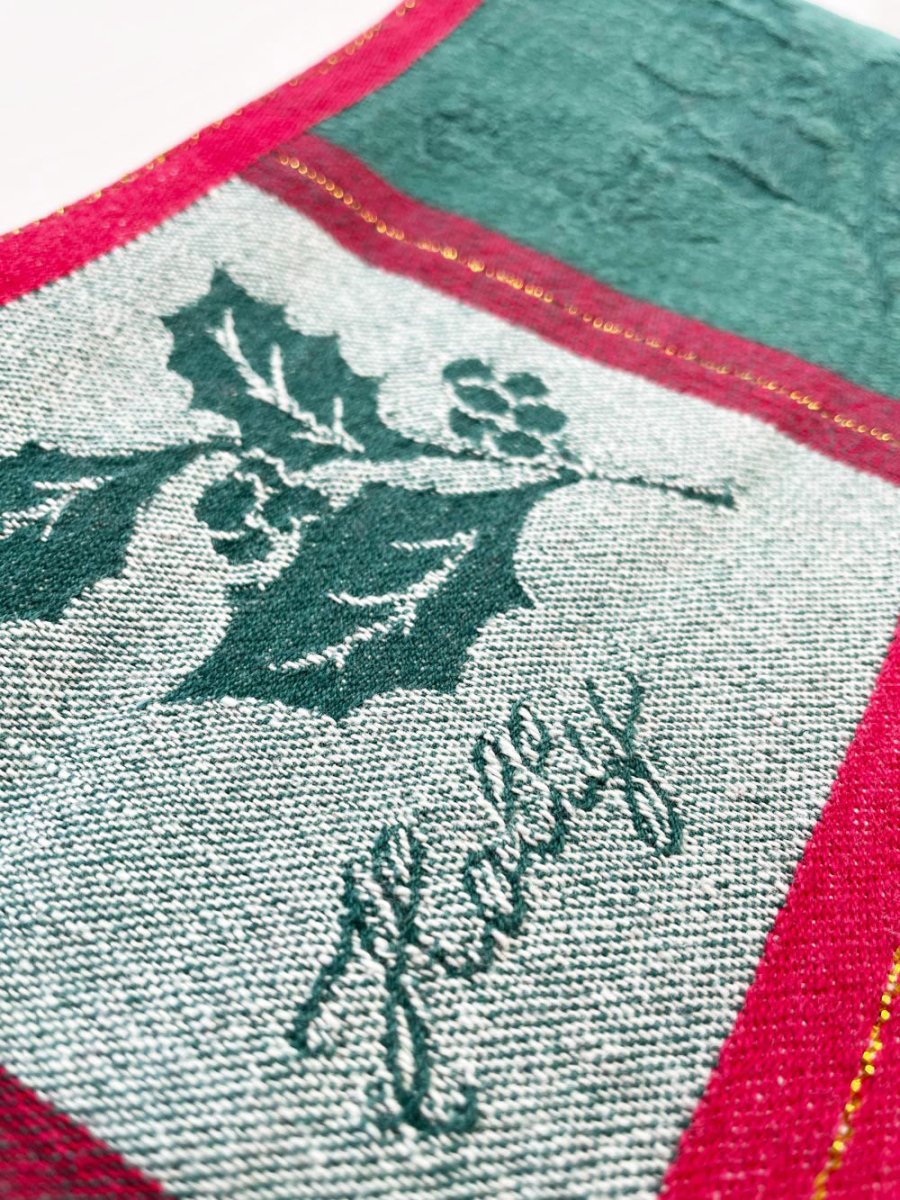 vintage 00s holly gold detail check woven table cloth | made in India - good market thrift store