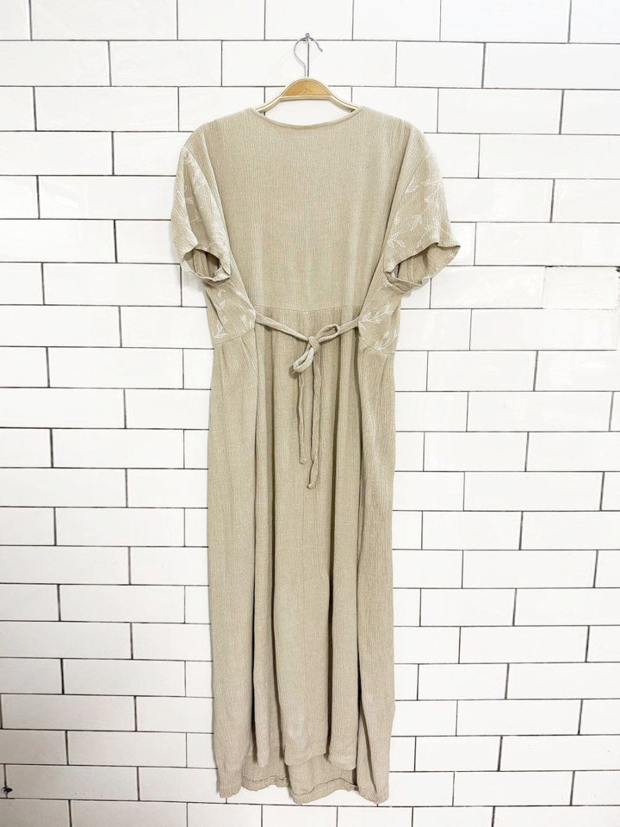 vintage 00s honey floral crinkled tie back midi dress | made in Canada - good market thrift store