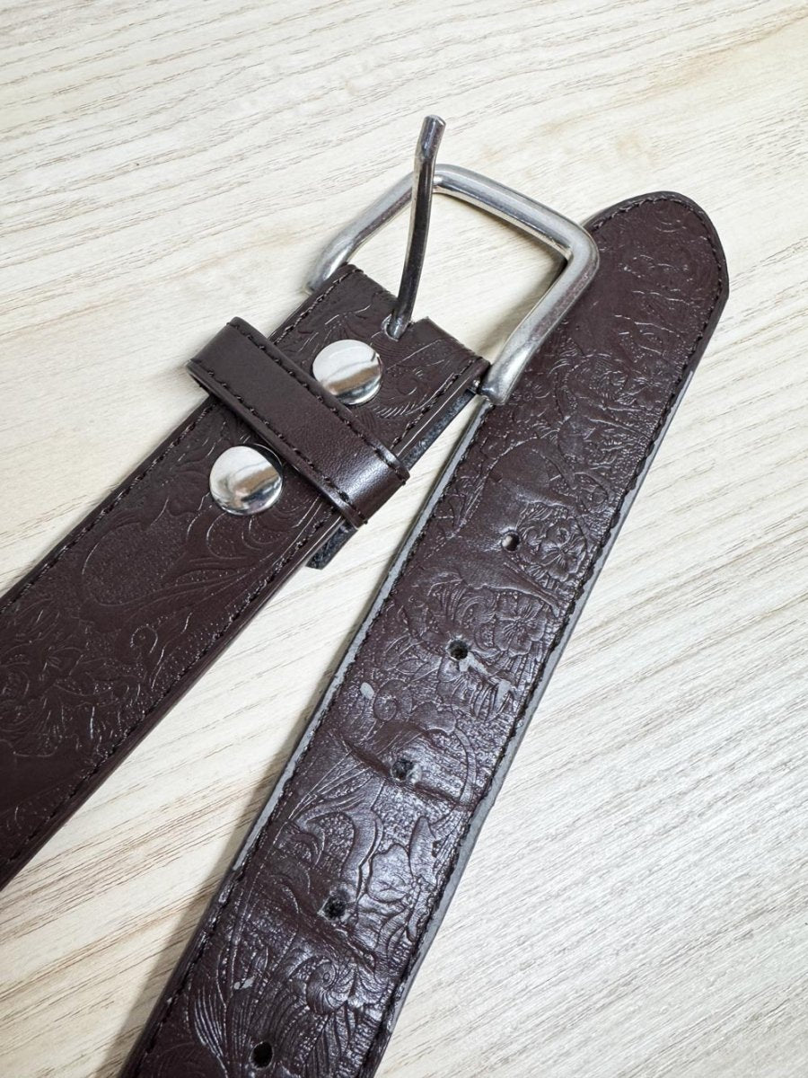 vintage 00s italian style animal stamped leather belt - good market thrift store