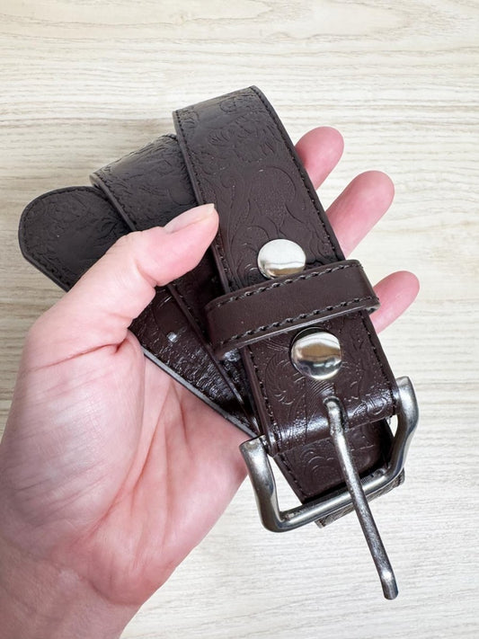 vintage 00s italian style animal stamped leather belt - good market thrift store