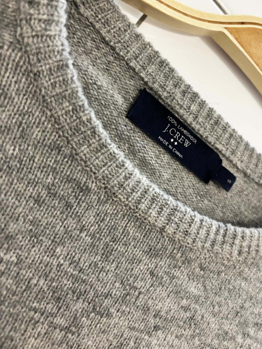 vintage 00s j crew 100% lambswool knit sweater - good market thrift store