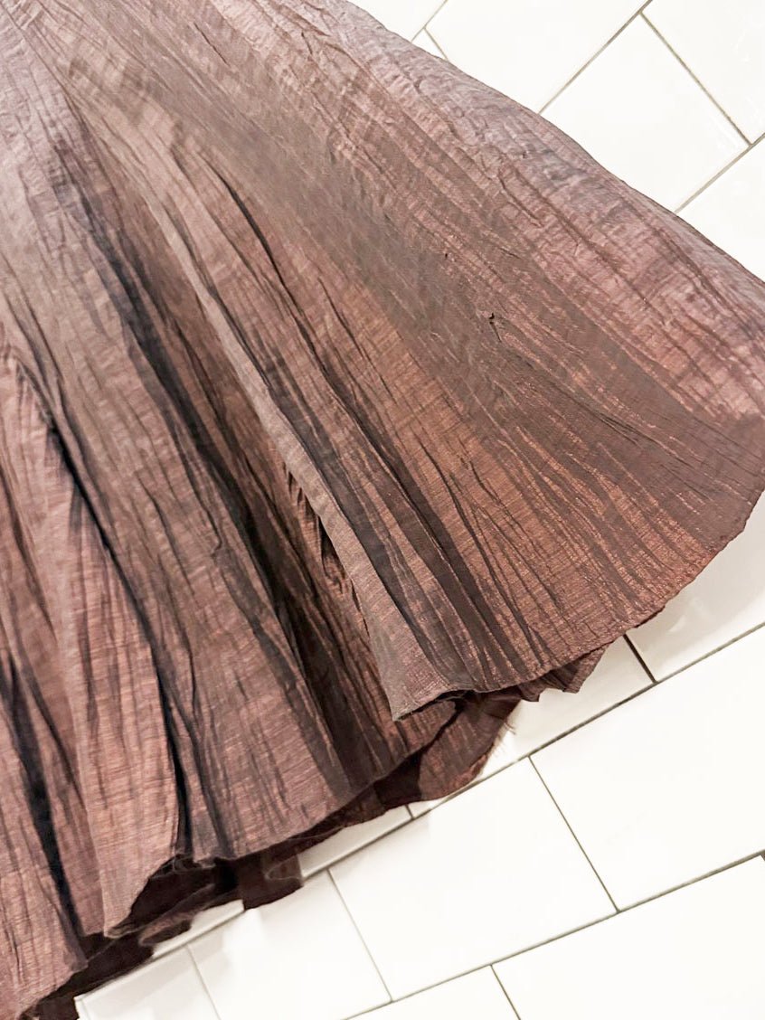 vintage 00s laura crinkled metallic knee - length skirt - good market thrift store