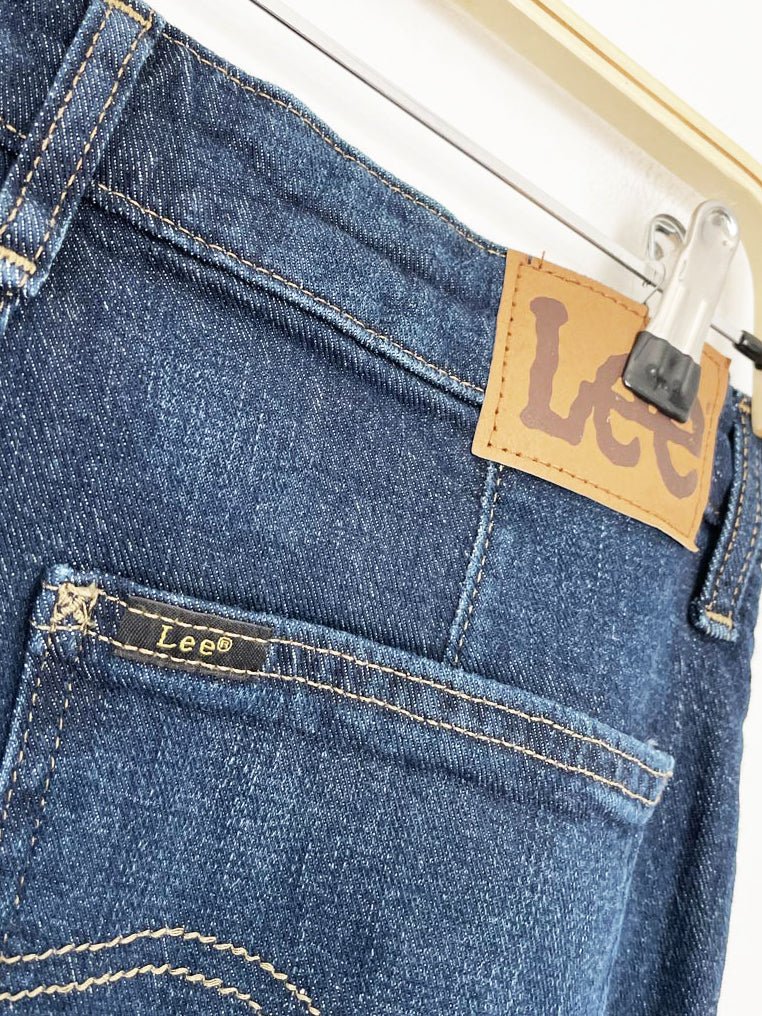 vintage 00s lee wide leg stretchy jeans - good market thrift store
