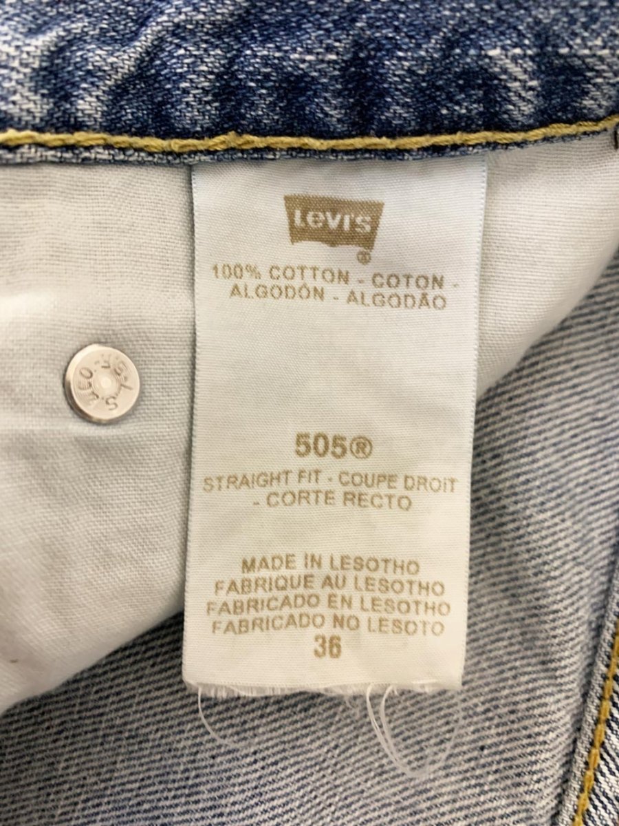 vintage 00s levi's 505 long denim shorts | straight fit - good market thrift store