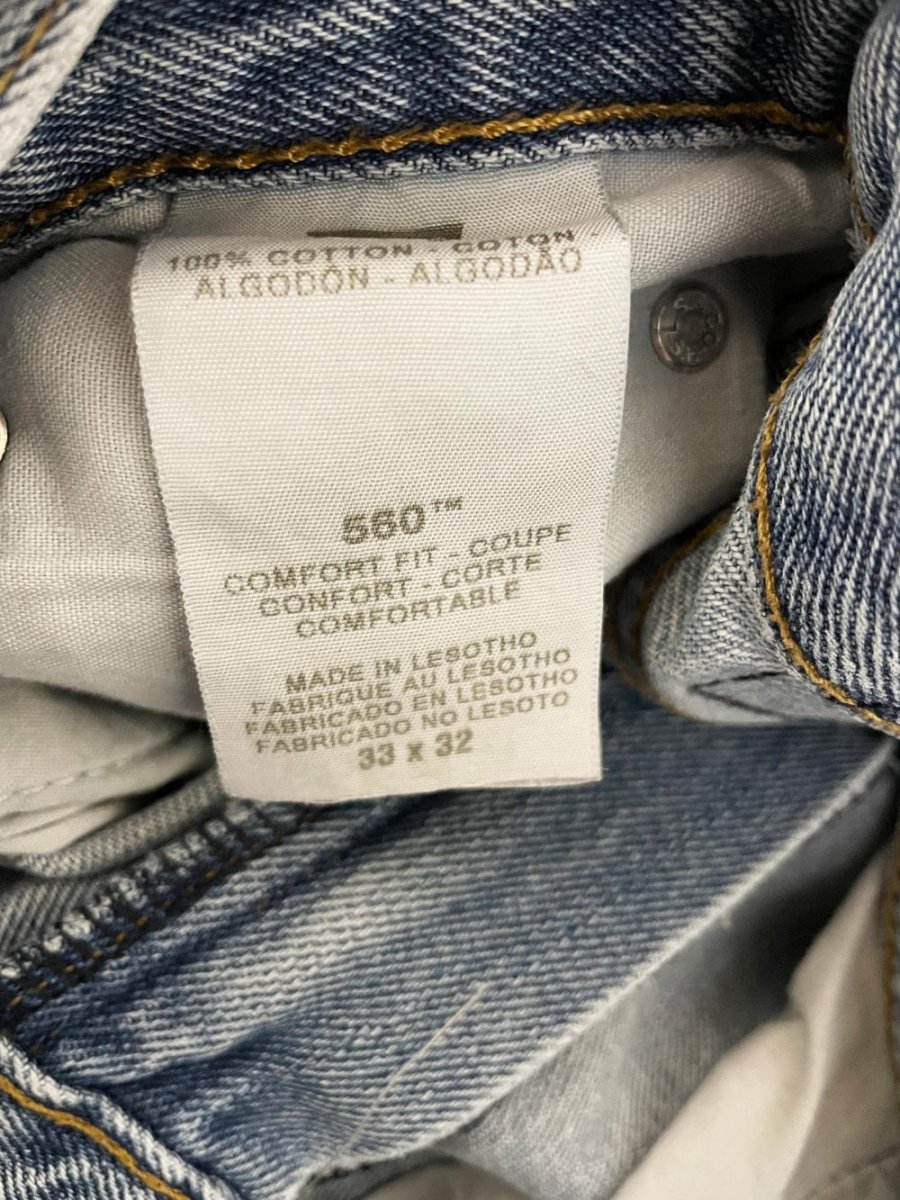 vintage 00s levi's 560 relaxed loose fit jeans - good market thrift store