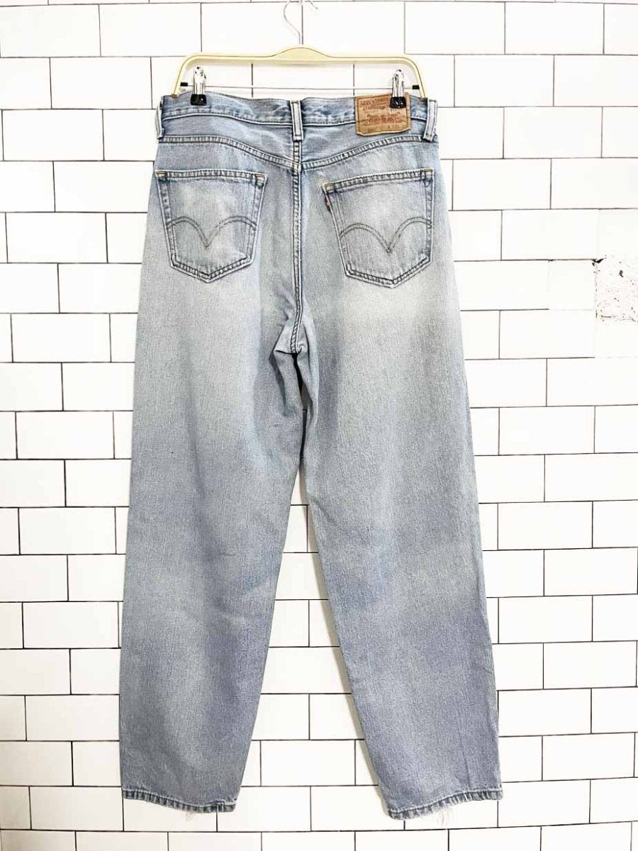 vintage 00s levi's 560 relaxed loose fit jeans - good market thrift store