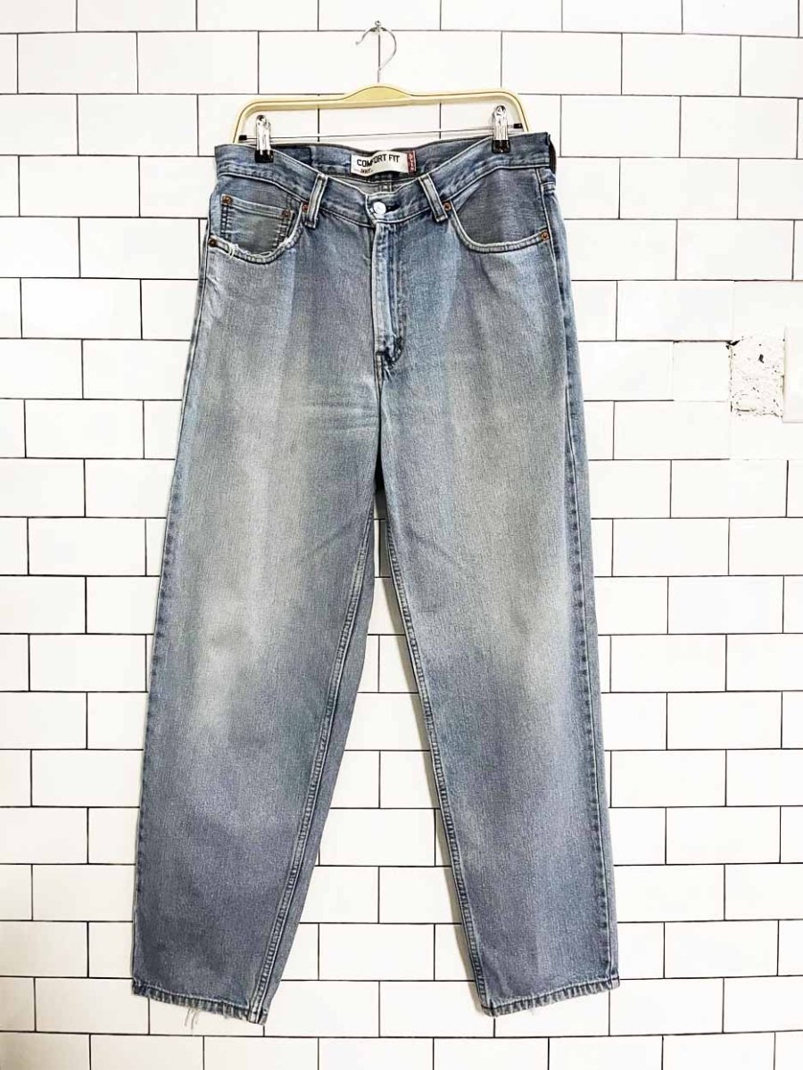 vintage 00s levi's 560 relaxed loose fit jeans - good market thrift store