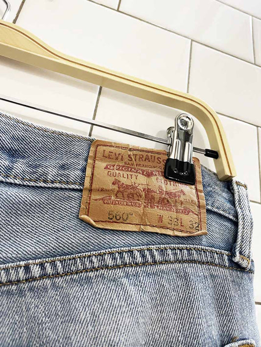 vintage 00s levi's 560 relaxed loose fit jeans - good market thrift store