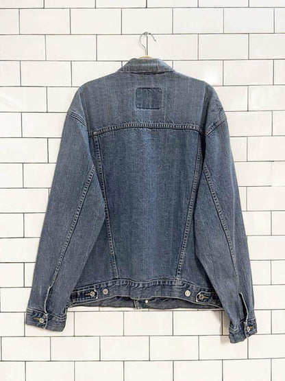 vintage 00s levi's denim trucker jacket | 70507 - good market thrift store