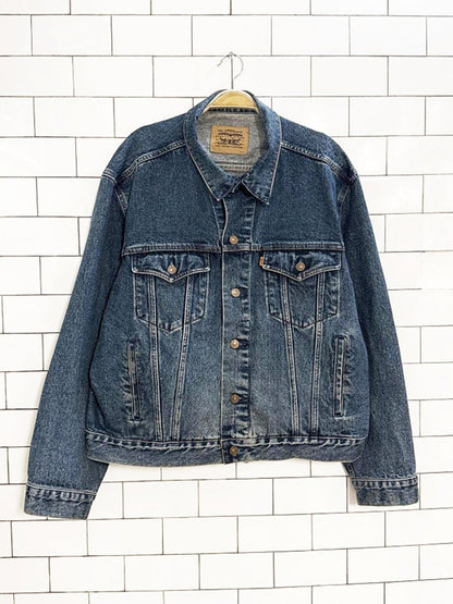 vintage 00s levi's orange tab denim trucker jacket - good market thrift store