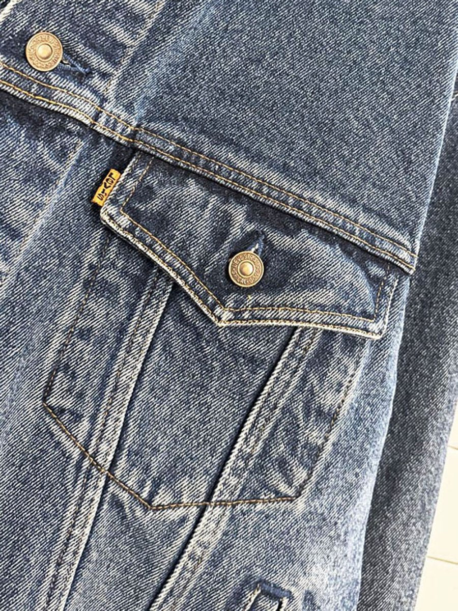 vintage 00s levi's orange tab denim trucker jacket - good market thrift store