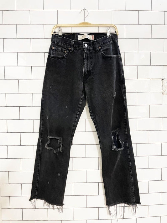 vintage 00s levi's regular fit loose distressed jeans - good market thrift store