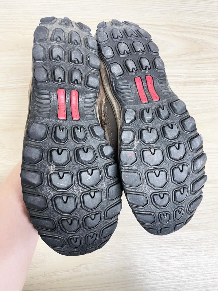 vintage 00s new balance leather slip on gorpcore shoes | WW756B2 - good market thrift store
