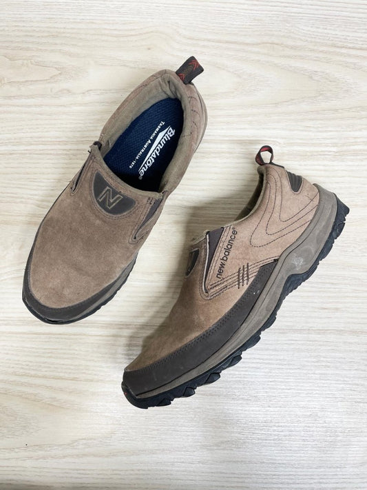 vintage 00s new balance leather slip on gorpcore shoes | WW756B2 - good market thrift store