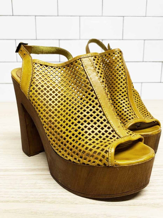 vintage 00s perforated leather chunky wooden platform heels | made in Italy - good market thrift store