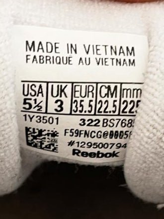 vintage 00s reebok classic club c 85 chunky logo sneakers - good market thrift store