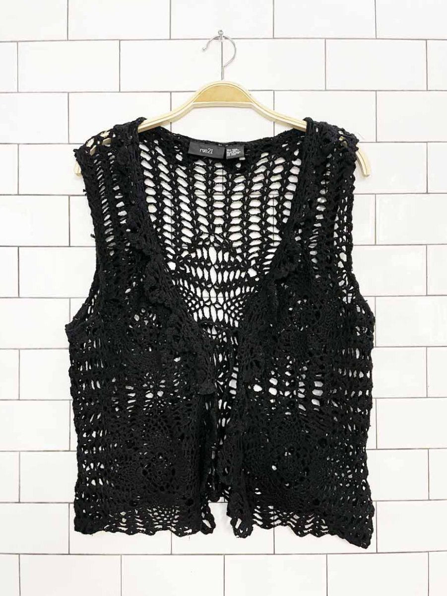 vintage 00s rue 21 ramie-blend crochet knit tie front vest top - good market thrift store