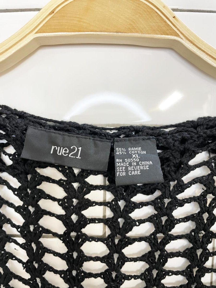 vintage 00s rue 21 ramie-blend crochet knit tie front vest top - good market thrift store