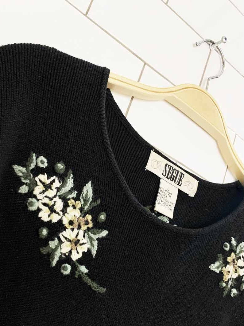vintage 00s segue floral embroidered short sleeve knit top - good market thrift store