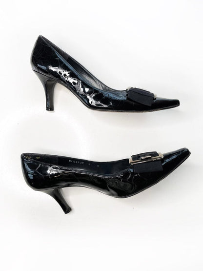 vintage 00s stuart weitzman patent buckle pointed toe pump - good market thrift store