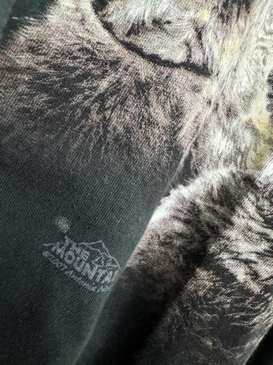 vintage 00s the mountain howling wolves tie dye cropped animal tee - good market thrift store