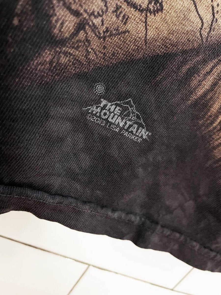 vintage 00s the mountain salem cat graphic tie dye tee - good market thrift store