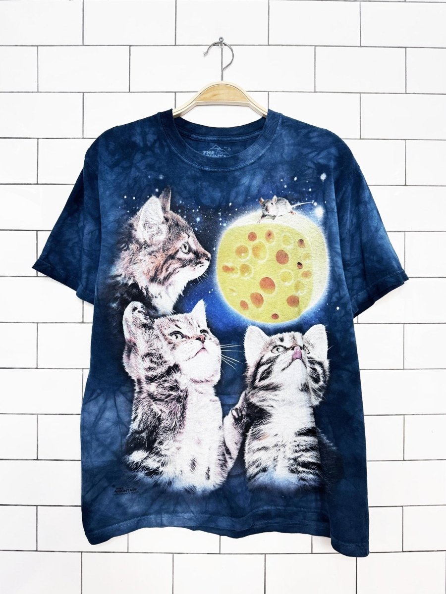 vintage 00s the mountain space kitty tie dye tee - good market thrift store