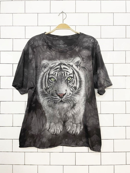 vintage 00s the mountain tie dye white tiger cropped tee - good market thrift store