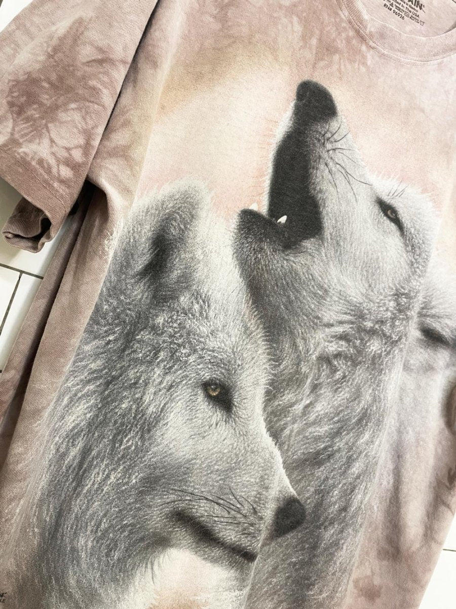 vintage 00s the mountain wolf print tie dye tee - good market thrift store