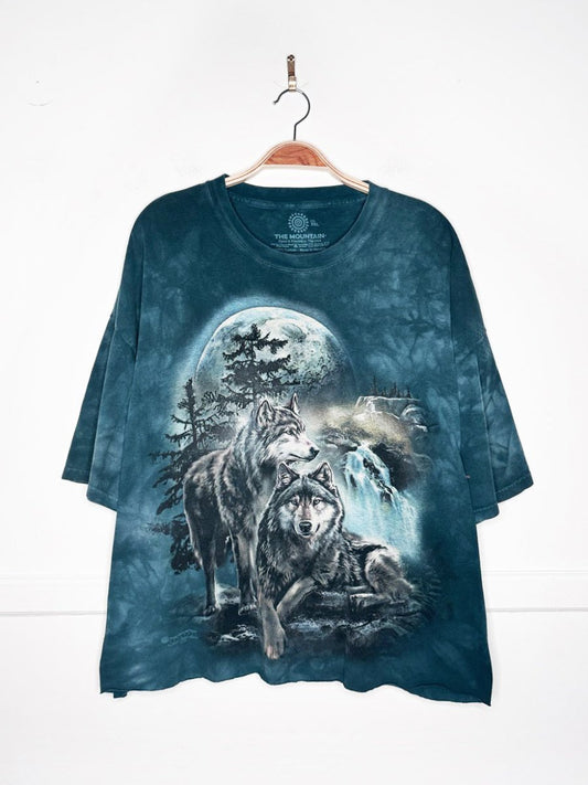 vintage 00s the mountains wolf moon print tie dye cropped tee - good market thrift store