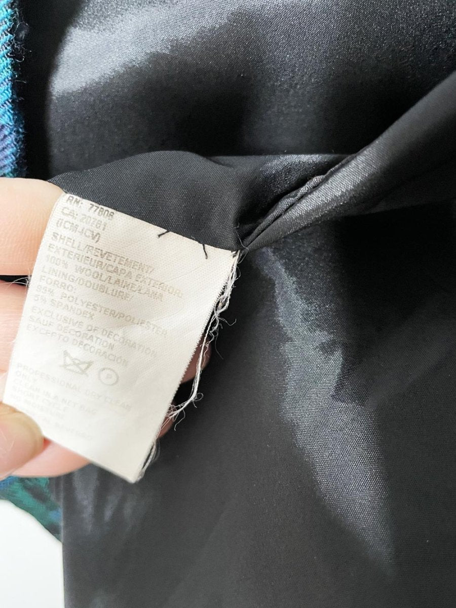 vintage 00s tommy hilfiger 100% wool tartan velvet collar blazer - good market thrift store