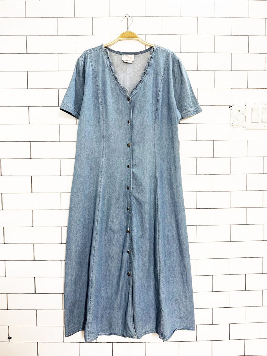 vintage 00s V.I.Petites scallop neck full button denim maxi dress - good market thrift store