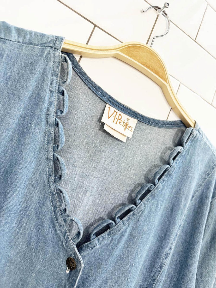 vintage 00s V.I.Petites scallop neck full button denim maxi dress - good market thrift store